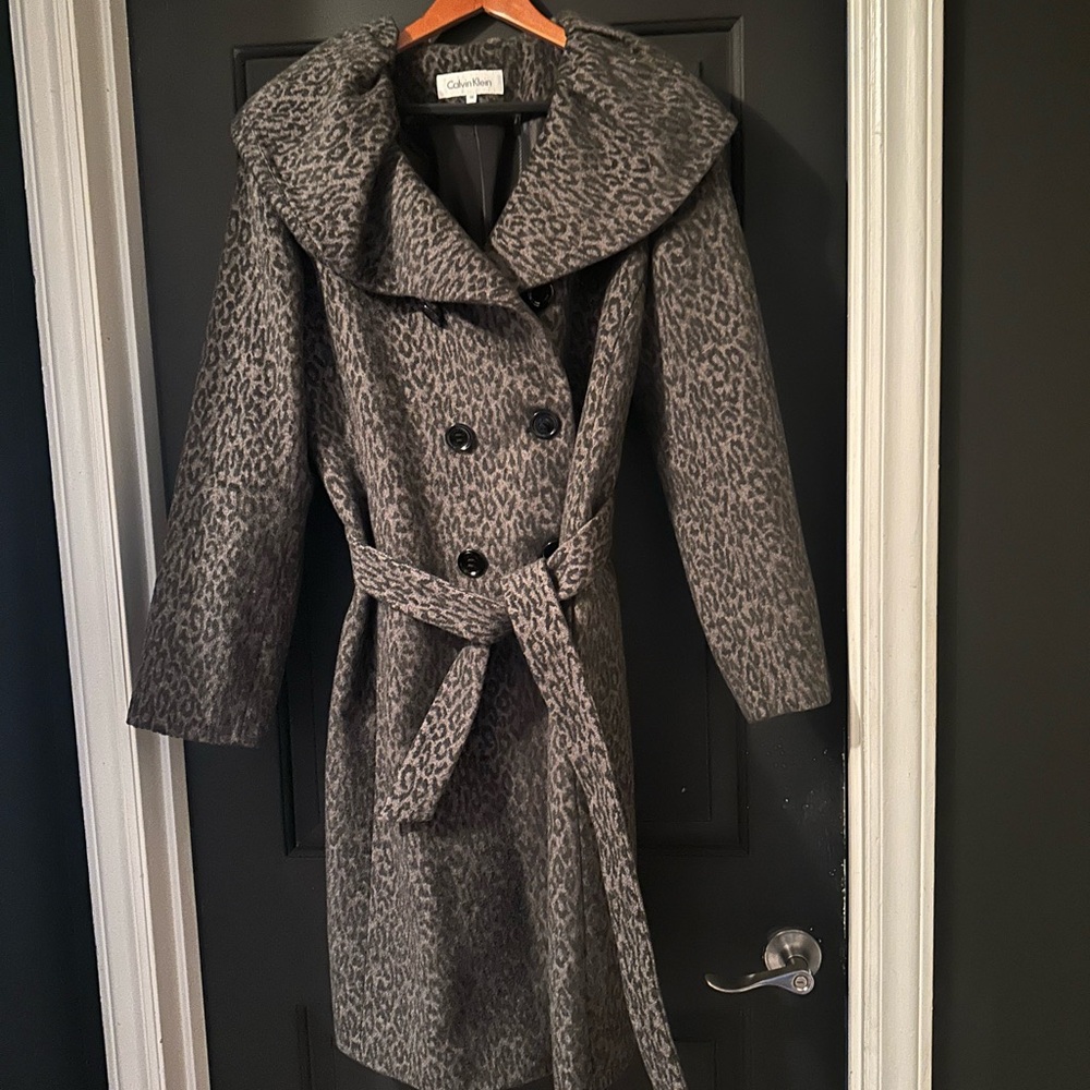 Calvin Klein Gray Leopard wool Coat with belt
